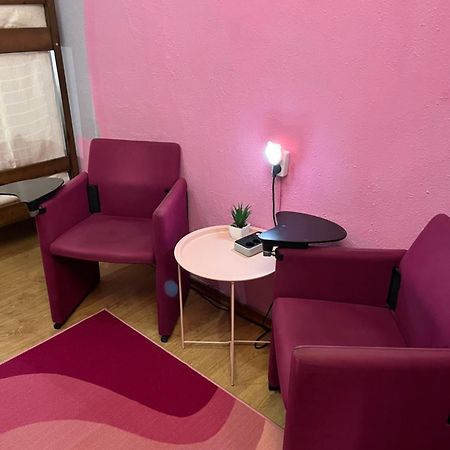 Ararat-Podol Hostel Киев Экстерьер фото