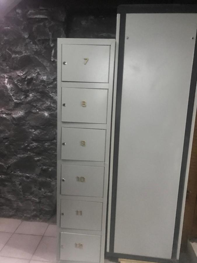 Ararat-Podol Hostel Киев Экстерьер фото