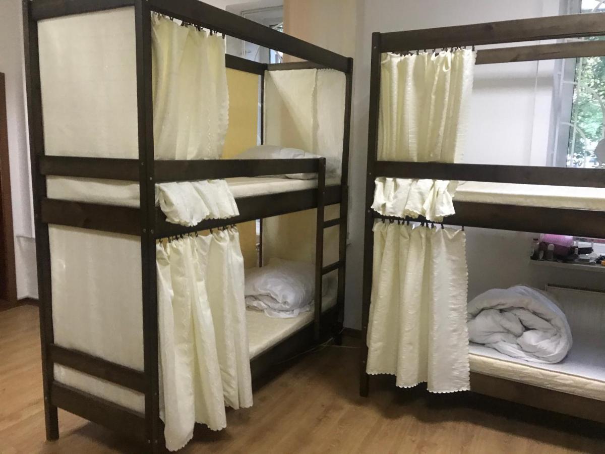 Ararat-Podol Hostel Киев Экстерьер фото