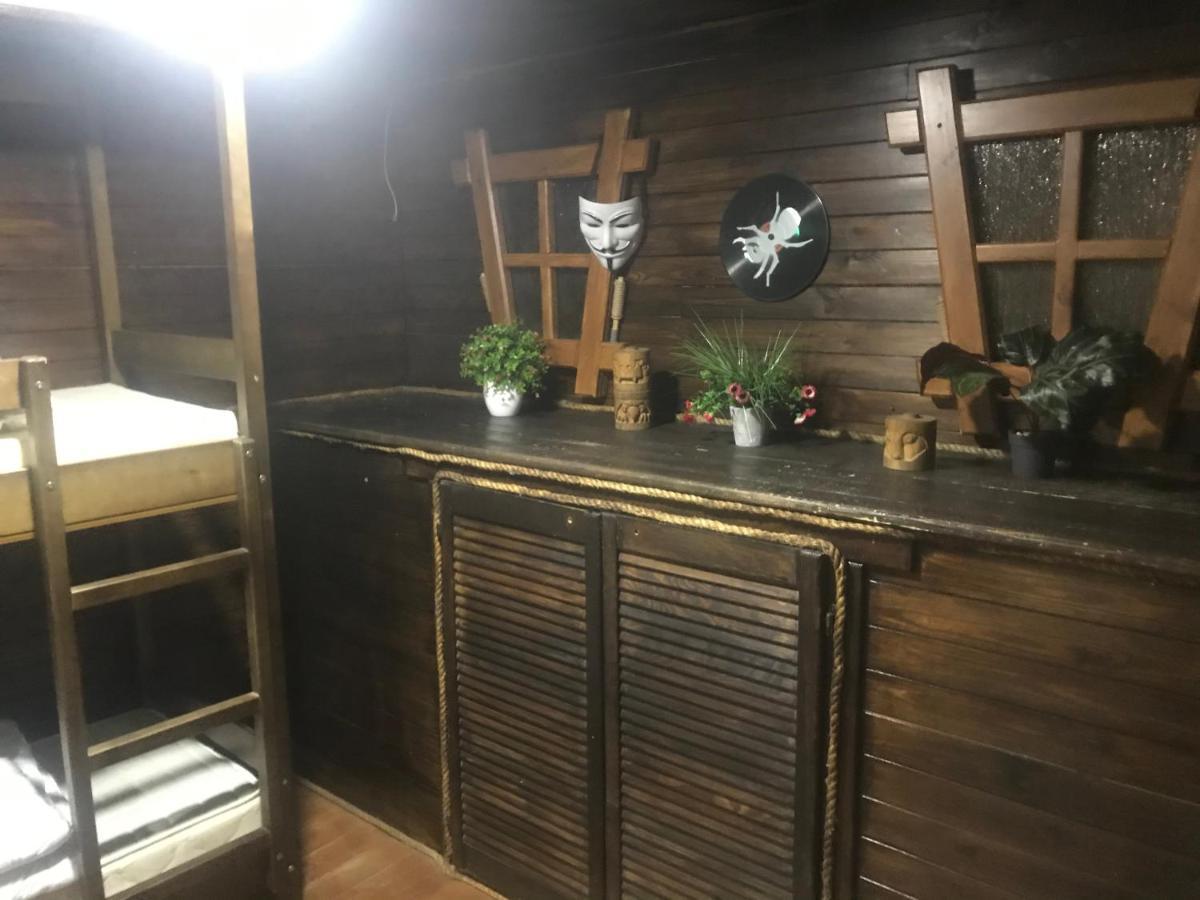 Ararat-Podol Hostel Киев Экстерьер фото