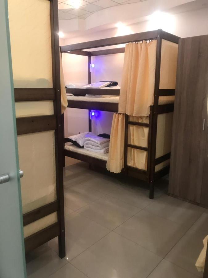 Ararat-Podol Hostel Киев Экстерьер фото