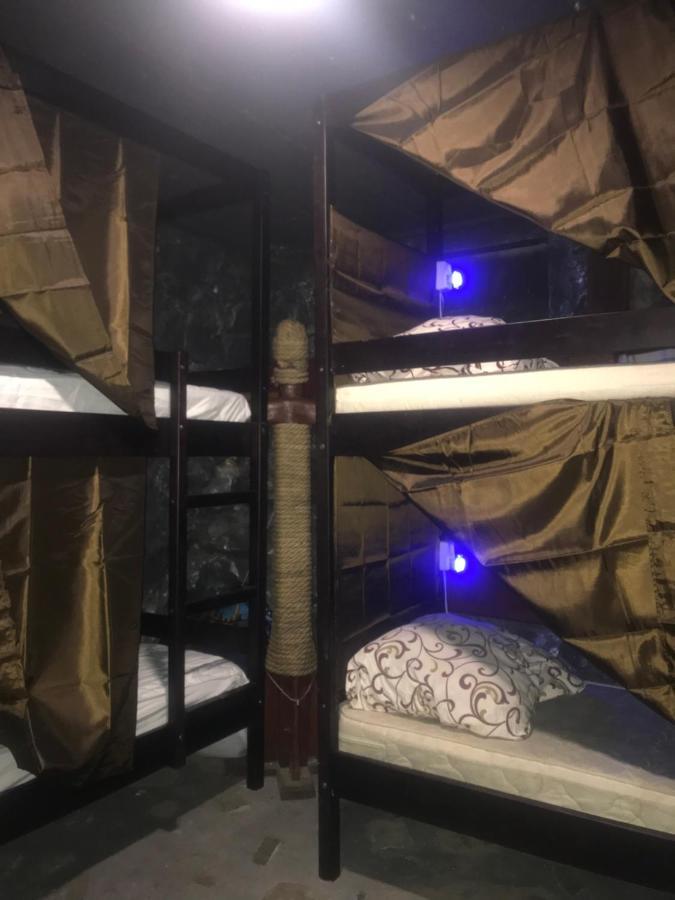 Ararat-Podol Hostel Киев Экстерьер фото