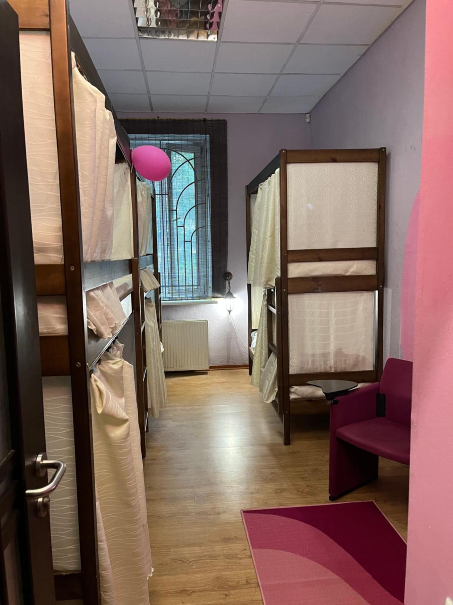 Ararat-Podol Hostel Киев Экстерьер фото